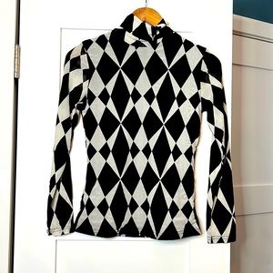 Amazing vintage 90s mesh turtle neck